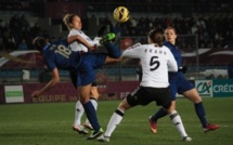 BLEUES - Avec un goût d'inachevé BLEUES - Avec un goût d'inachevé