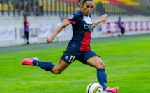 D1 - Jessica HOUARA (PSG) : "Gagner une place de titulaire chez les Bleues".