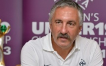 U19 - Gilles EYQUEM : "Je pense qu'il ne faudra pas longtemps aux "A" pour gagner un titre" U19 - Gilles EYQUEM : "Je pense qu'il ne faudra pas longtemps aux "A" pour gagner un titre"