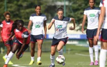 Bleues - Morceaux choisis à Clairefontaine sur synthétique ! (FFF TV) Bleues - Morceaux choisis à Clairefontaine sur synthétique ! (FFF TV)