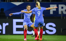 Bleues - Menée de deux buts, la FRANCE a renversé la COLOMBIE