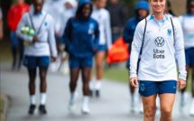 Bleues - Amandine HENRY forfait, Aïssatou TOUNKARA appelée