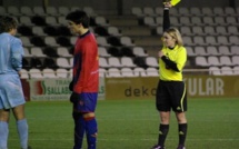 Arbitre - Sandrine BALLYET : "Ne plus accepter de se faire cogner pour un match de foot..."