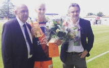 D1 - Sofia JAKOBSSON a reçu son trophée de meilleure joueuse 2014-2015 D1 - Sofia JAKOBSSON a reçu son trophée de meilleure joueuse 2014-2015