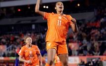 Bleues - La FRANCE chute aux PAYS-BAS