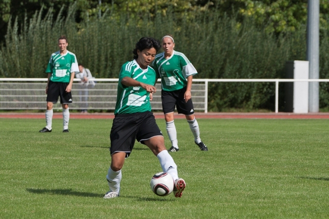 2011_Football_Feminin_Division1_Amical_0058.jpg