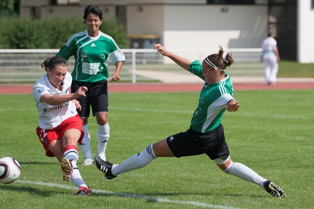 2011_Football_Feminin_Division1_Amical_0020.jpg