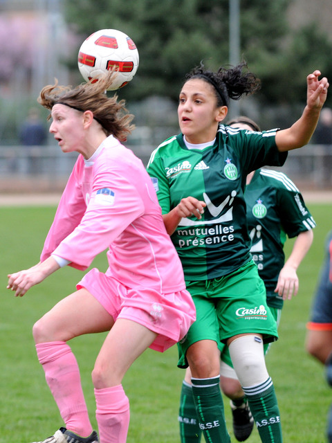 D1 Fém.ASSE-Henin B. 3-0 photo stéphane Popakul tous Droits Reservés N°25.jpg