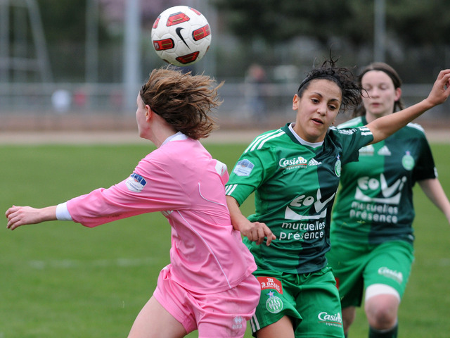 D1 Fém.ASSE-Henin B. 3-0 photo stéphane Popakul tous Droits Reservés N°24.jpg