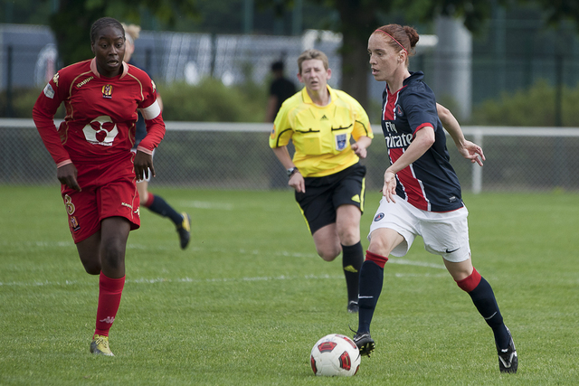 2011_Football_Feminin_Division1_J20_0014.jpg