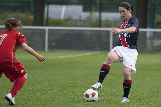 2011_Football_Feminin_Division1_J20_0011.jpg