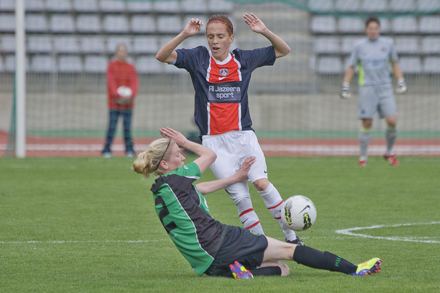 20111005_LeMoustic_FootOFeminin_21